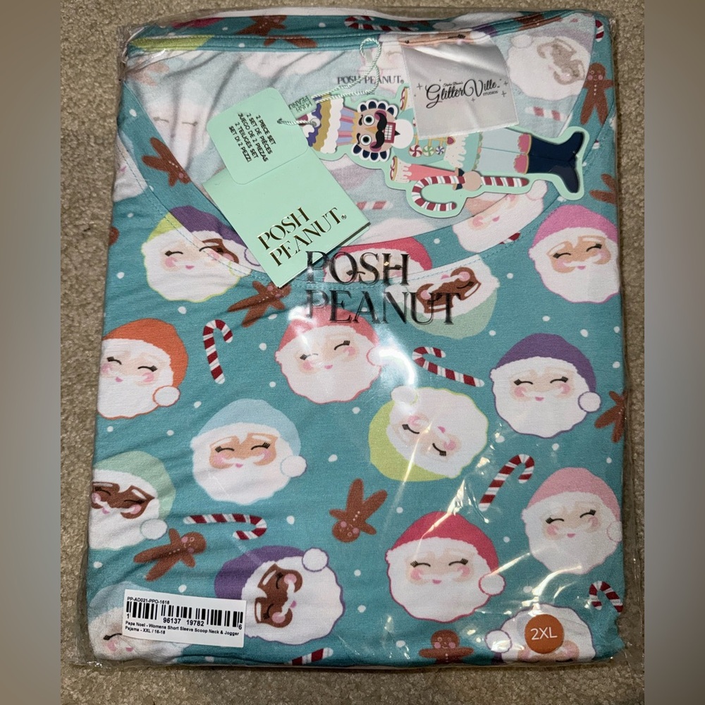 Papa Noel - women short sleeve scoop neck/ jogger. Pj set XXL NWT/package